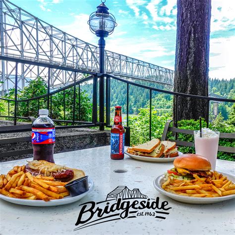 bridgeside cascade locks.